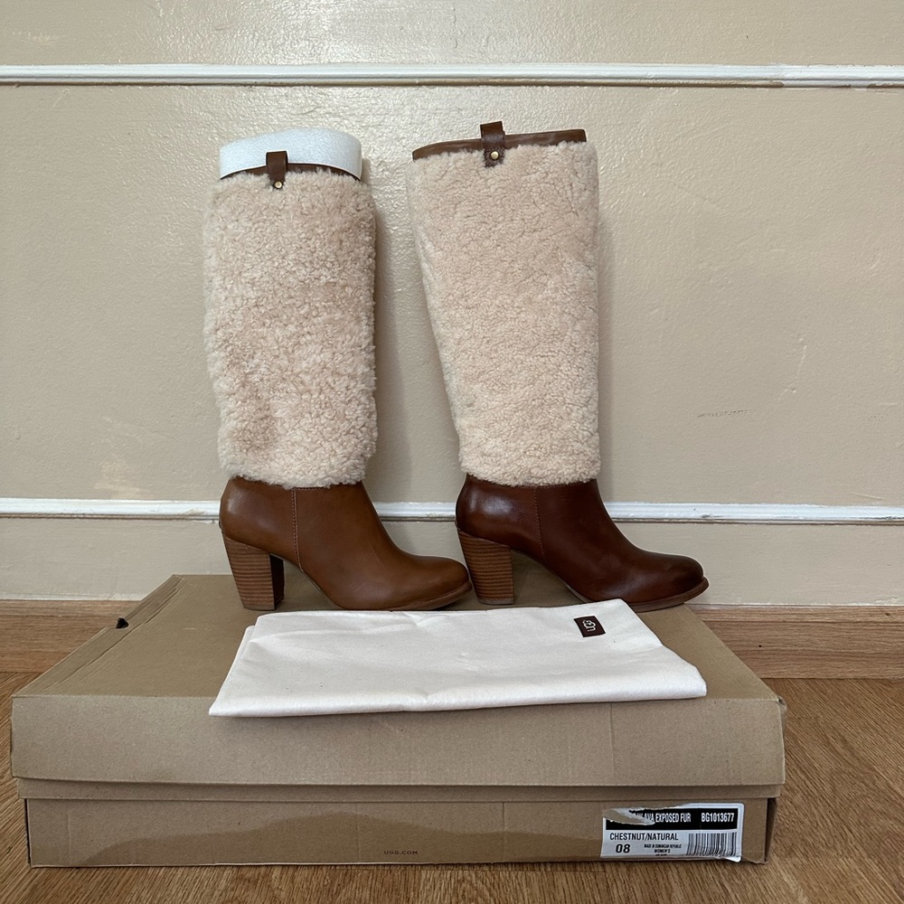 UGG W Ava Exposed Fur